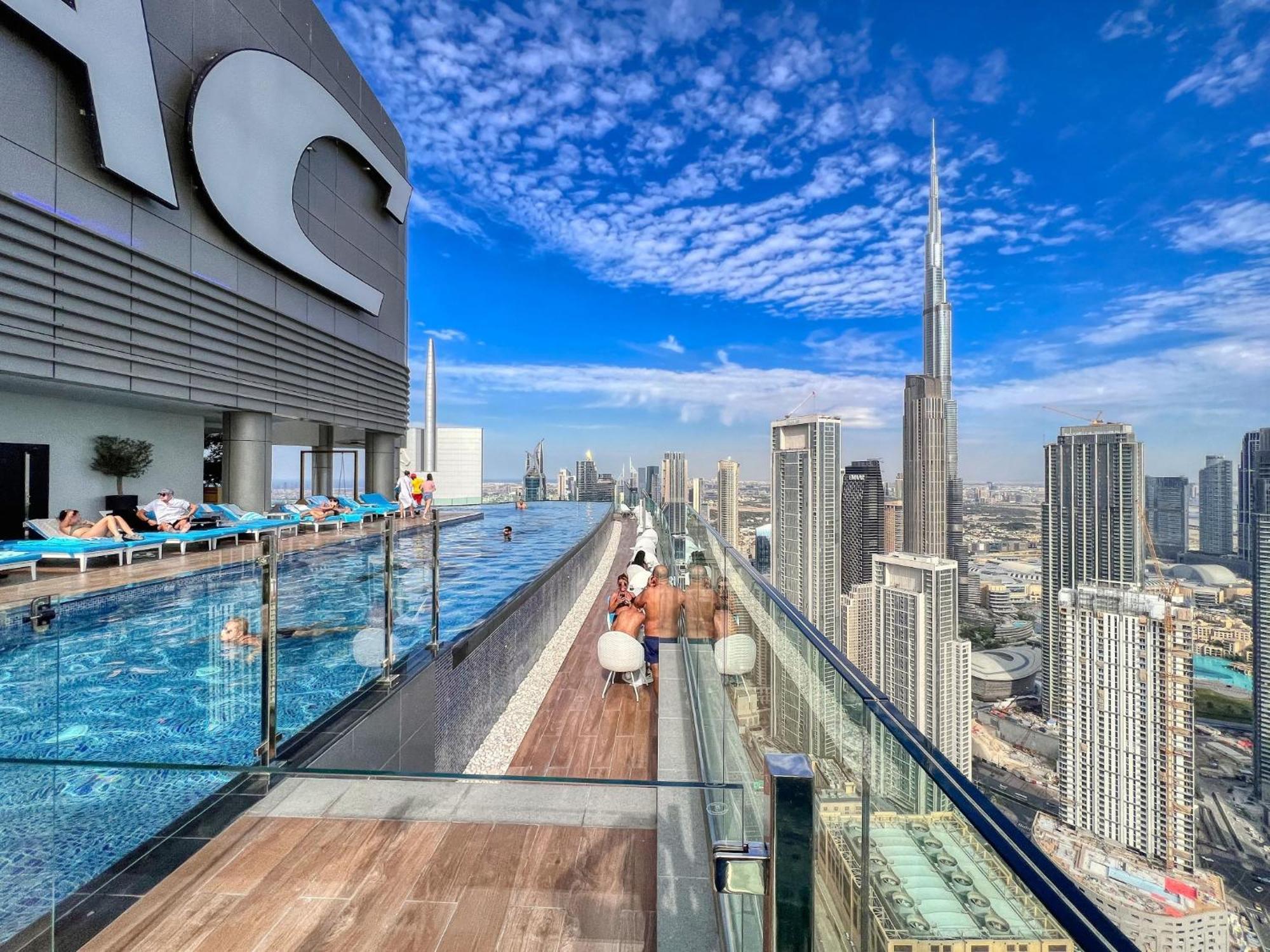 Highest Infinity Pool In Downtown Dubai Apartamento Exterior foto