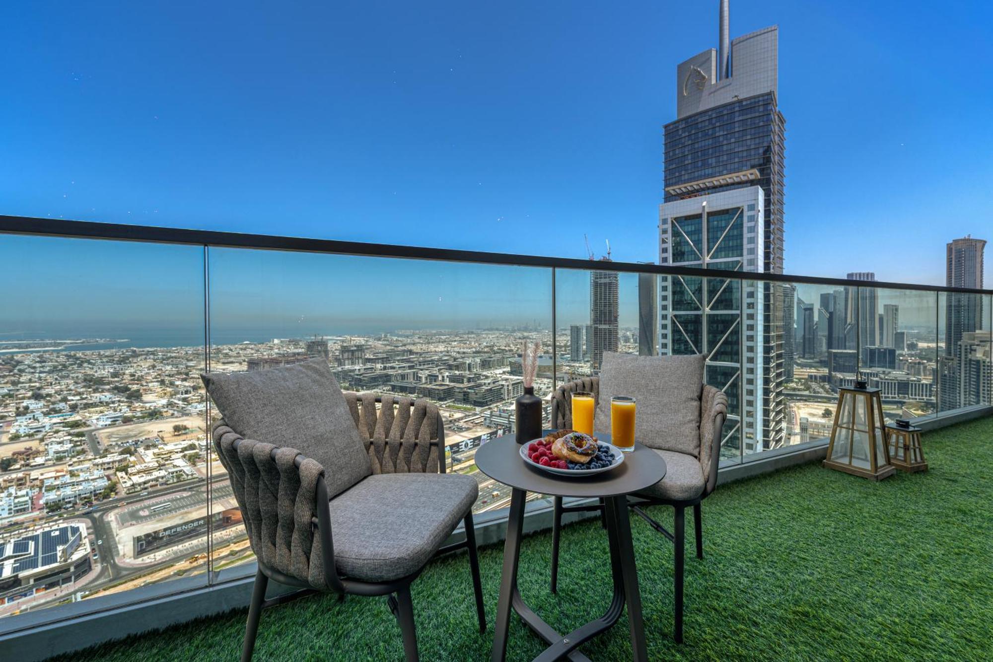 Highest Infinity Pool In Downtown Dubai Apartamento Exterior foto